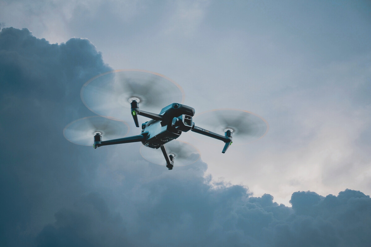 察哈尔右翼后应用 | 风电站选址，看无人机航测如何为风寻“家”